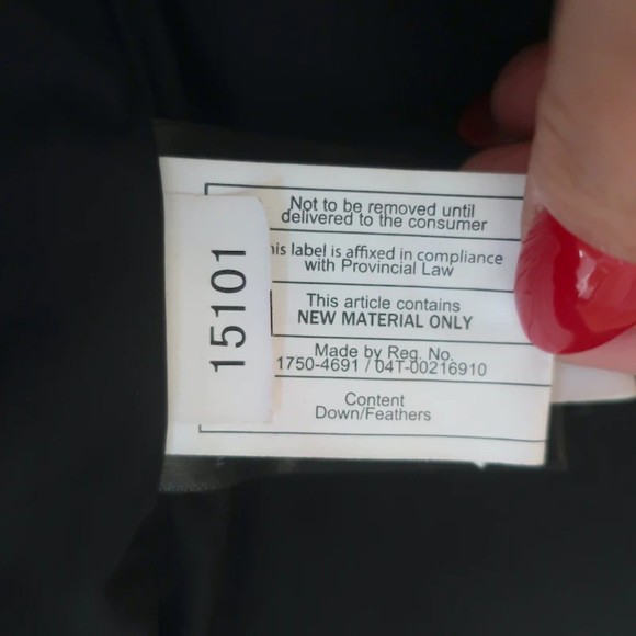 Mackage Trish Lavish Fur Hood Down Coat Black Size Small - Picture 12 of 12